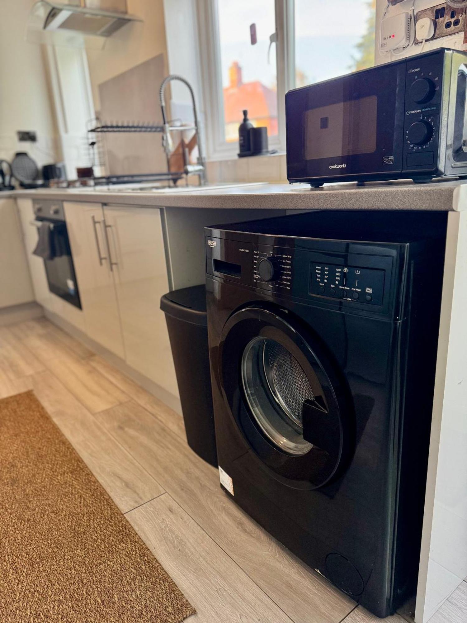 דירות נוטינגהאם Contractor Haven- 3Bdr Crew House, Free Parking, Fast Wifi & Private Garden מראה חיצוני תמונה