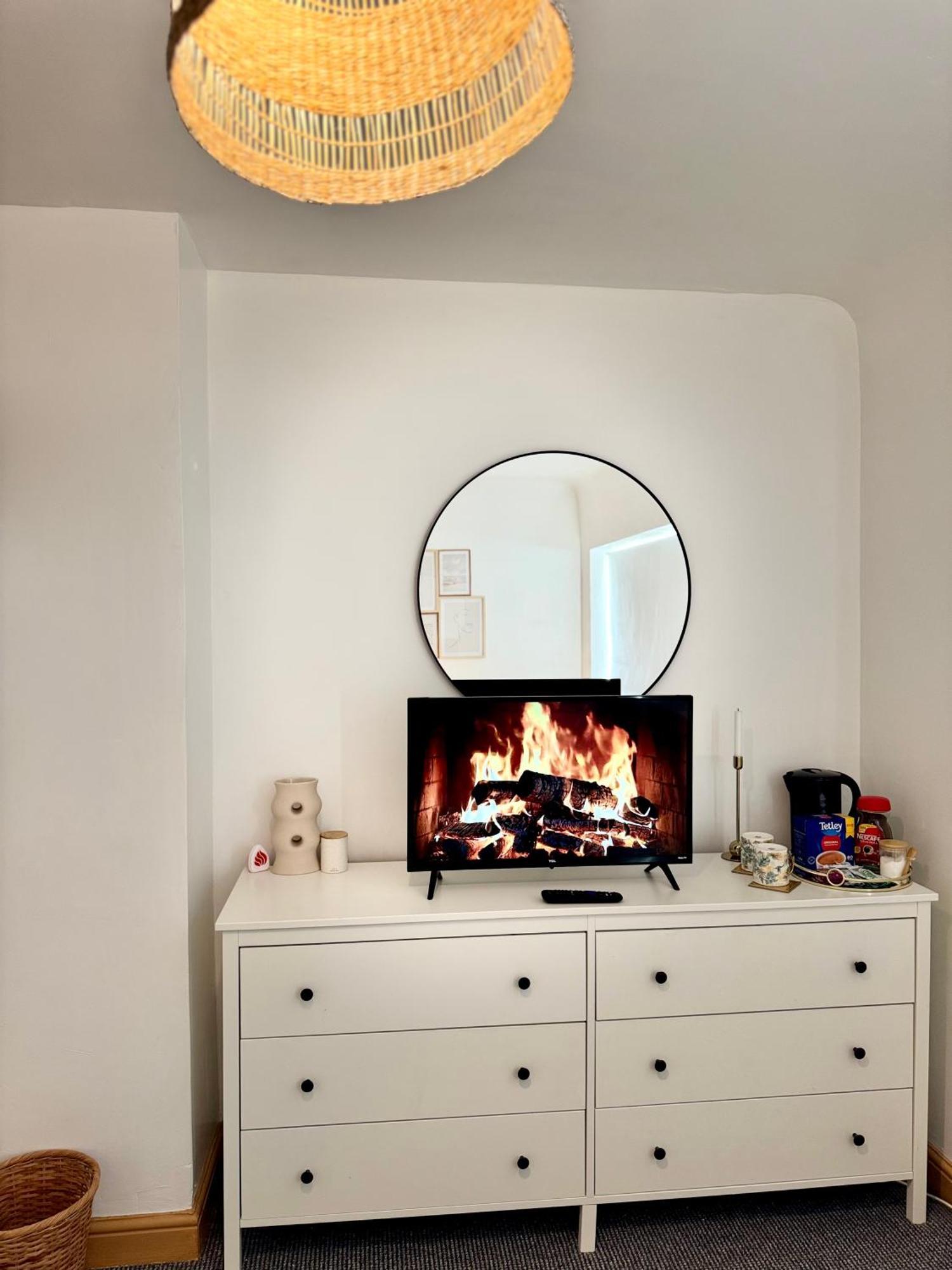 דירות נוטינגהאם Contractor Haven- 3Bdr Crew House, Free Parking, Fast Wifi & Private Garden מראה חיצוני תמונה